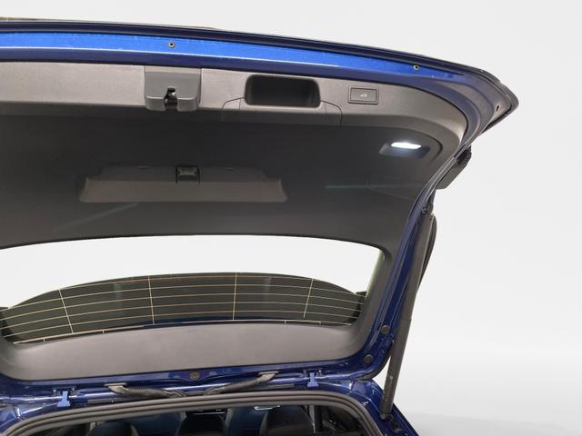 Volkswagen Passat Variant R-Line 2.0 TDI SCR 4Motion 193PS/142kW DSG7 2026 | +AHK +PANO +Black Style +19" Schwarz LM +NAVI +RFK +TravelAssist 