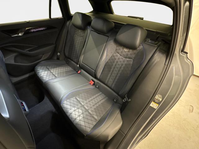 Volkswagen Passat Variant R-Line 2.0 TDI SCR 4Motion 193PS/142kW DSG7 2026 | +AHK +PANO +Black Style +19" Schwarz LM +NAVI +RFK +TravelAssist 