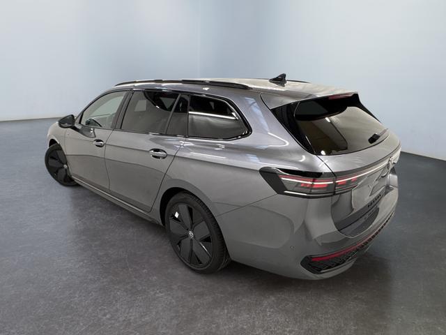 Volkswagen Passat Variant R-Line 2.0 TDI SCR 4Motion 193PS/142kW DSG7 2026 | +AHK +PANO +Black Style +19" Schwarz LM +NAVI +RFK +TravelAssist 