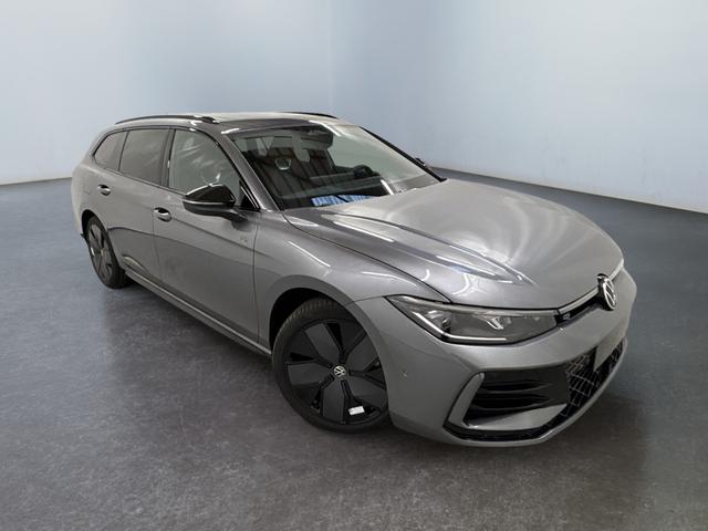 Volkswagen Passat Variant - R-Line 2.0 TDI SCR 4Motion 193PS/142kW DSG7 2026 | +AHK +PANO +Black Style +19" Schwarz LM +NAVI +RFK +TravelAssist
