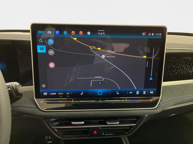 Volkswagen Passat Variant R-Line 2.0 TDI SCR 4Motion 193PS/142kW DSG7 2026 +AHK+360 