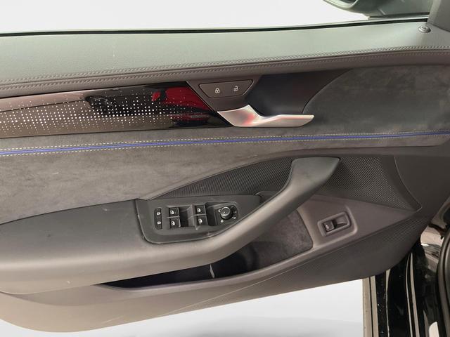 Volkswagen Passat Variant R-Line 2.0 TDI SCR 4Motion 193PS/142kW DSG7 2026 +AHK+360 