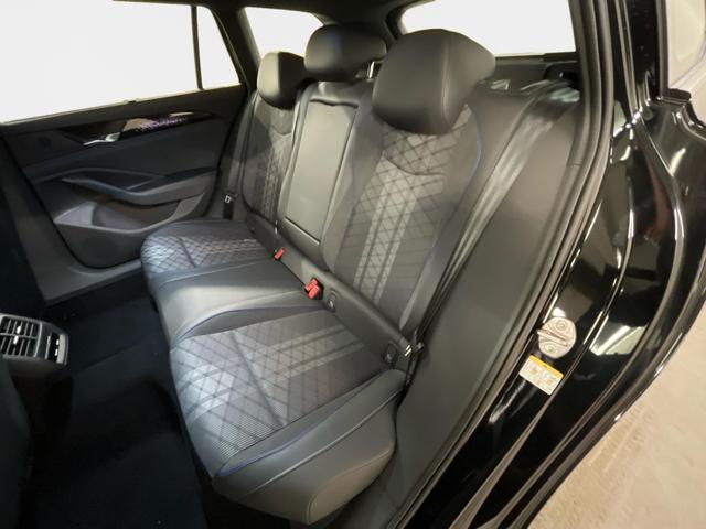 Volkswagen Passat Variant R-Line 2.0 TDI SCR 4Motion 193PS/142kW DSG7 2026 +AHK+360 