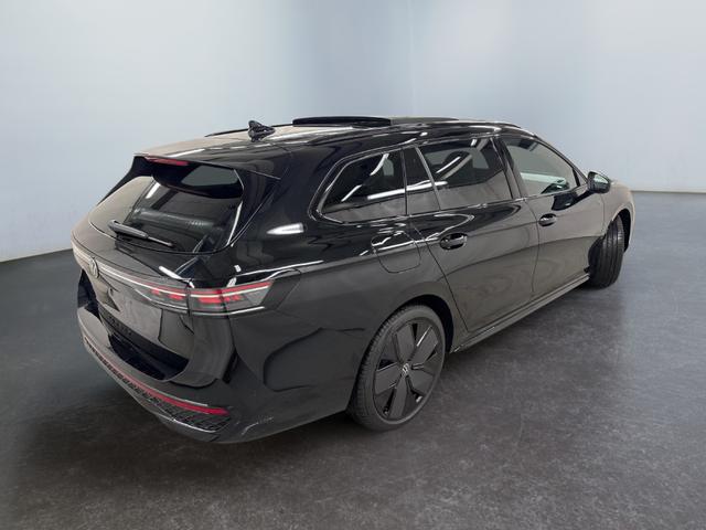 Volkswagen Passat Variant R-Line 2.0 TDI SCR 4Motion 193PS/142kW DSG7 2026 | +AHK +PANO +Black Style +19" Schwarz LM +NAVI +RFK +TravelAssist 