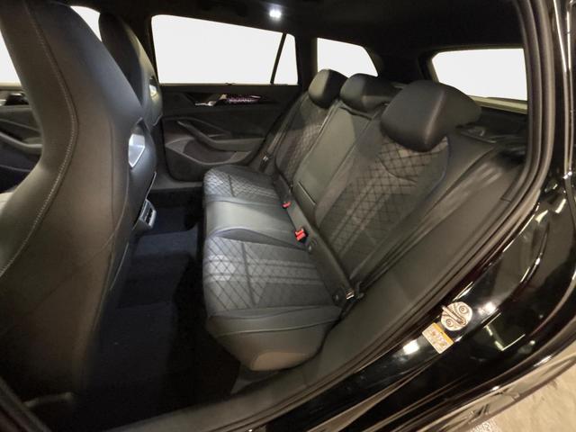 Volkswagen Passat Variant R-Line 2.0 TDI SCR 4Motion 193PS/142kW DSG7 2026 | +AHK +PANO +Black Style +19" Schwarz LM +NAVI +RFK +TravelAssist 