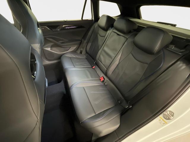 Volkswagen Passat Variant R-Line Signatur Paket 2.0 TDI SCR 4Motion 193PS/142kW DSG7 2026 | +PANO +360 +H&K +DCC PRO +STHZ 