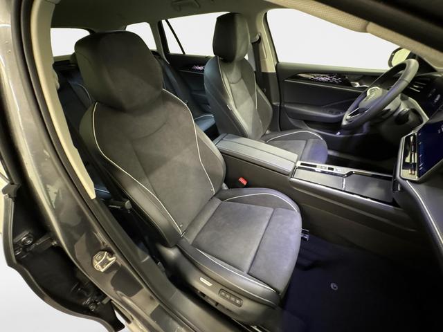 Volkswagen Passat Variant Elegance 2.0 TDI 150PS 110kW EVO SCR DSG7 2026 +AHK+AKUSTIK+360+TRAVEL ASSIST 