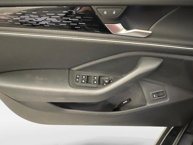 Volkswagen Passat Variant Elegance 2.0 TDI 150PS 110kW EVO SCR DSG7 2026 +AHK+AKUSTIK+360+TRAVEL ASSIST 