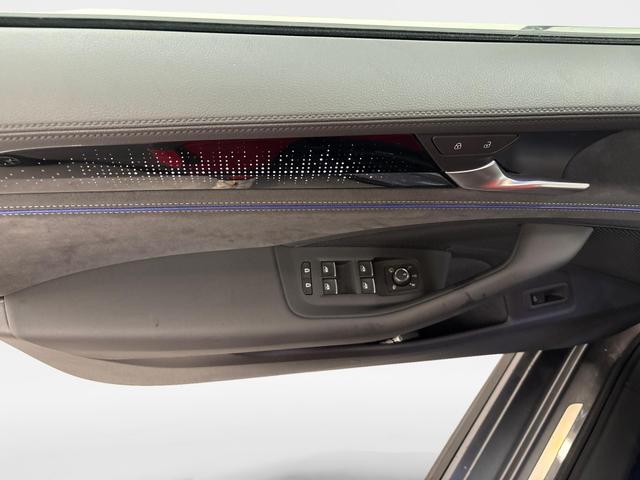 Volkswagen Passat Variant R-Line 2.0 TDI SCR 4Motion 193PS/142kW DSG7 2026 +AHK +360 +PANO +HuD 