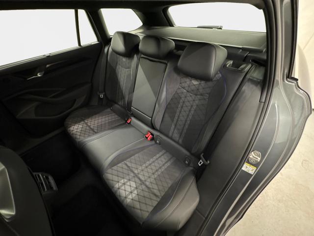 Volkswagen Passat Variant R-Line 2.0 TDI SCR 4Motion 193PS/142kW DSG7 2026 +AHK +360 +PANO +HuD 