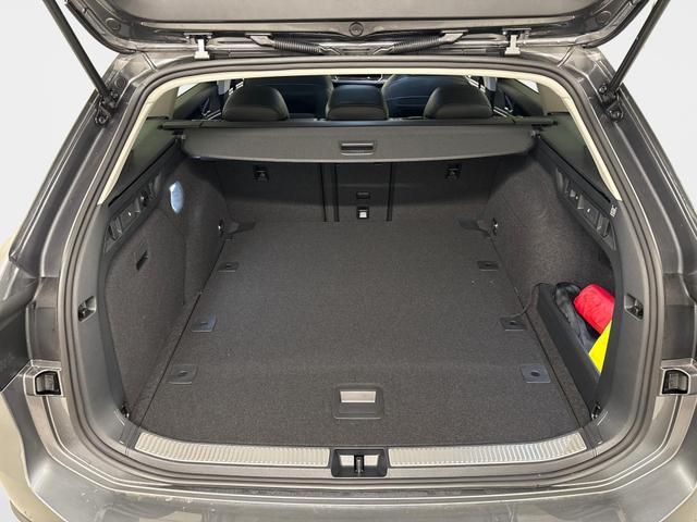 Volkswagen Passat Variant Business 2.0 TDI EVO SCR 150PS/110kW DSG7 2026 +AHK+AKUSTIK 