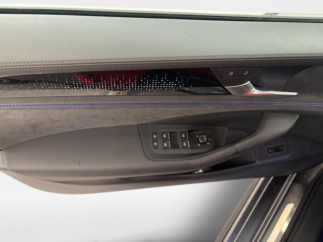 Passat Variant R-Line Reserviert 2.0 TDI SCR 4Motion 193PS/142kW DSG7 2026 +AHK +360 +PANO +HuD 