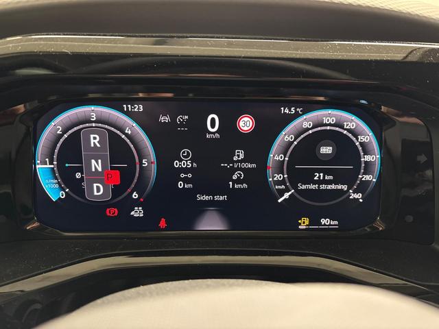 Volkswagen T7 California Ocean 2.0 TDI 150PS/110kW DSG7 2026 | *+AHK +Standheizung +RFK +El. Hebedach +18" ALU +Matrix +NAVI +Travel Assist* 