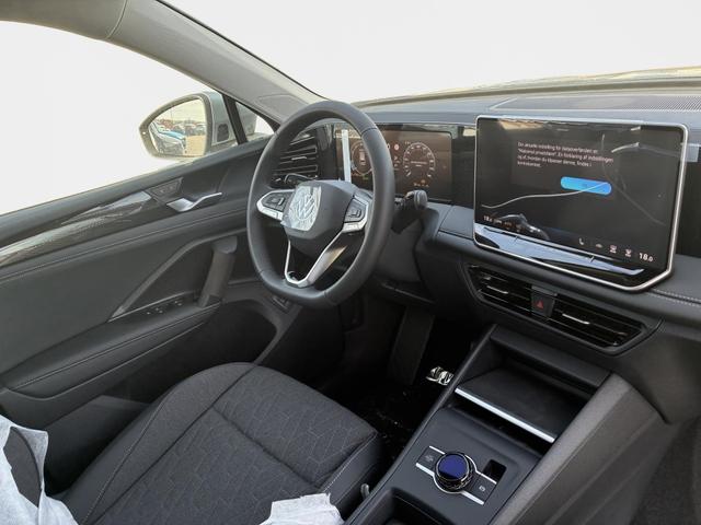 Beispielbilder, ggf. teilweise mit Sonderausstattung