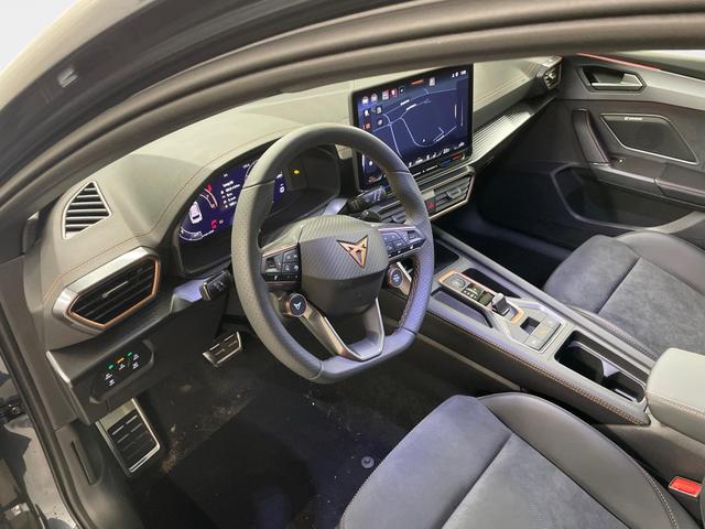 Cupra Leon Sportstourer VZ 2.0 TSI 333PS/245kW 4x4 DSG7 2026 | +AHK +NAVI +Matrix +Immersive +5J Erw. Garantie 