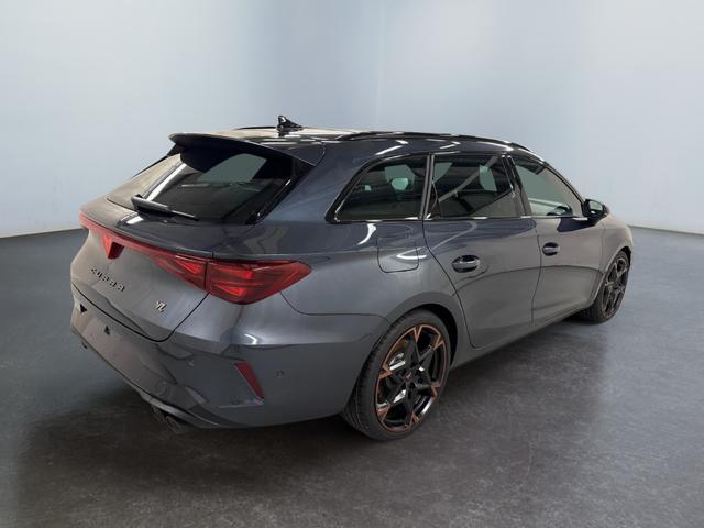 Cupra Leon Sportstourer VZ 2.0 TSI 333PS/245kW 4x4 DSG7 2026 | +AHK +PANO +NAVI +Matrix +Immersive +5J Erw. Garantie 
