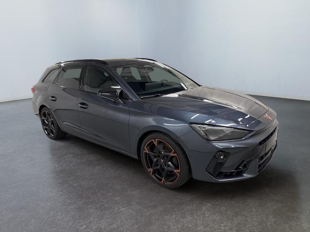 Cupra Leon Sportstourer - VZ 2.0 TSI 333PS/245kW 4x4 DSG7 2026 | +AHK +PANO +NAVI +Matrix +Immersive +5J Erw. Garantie
