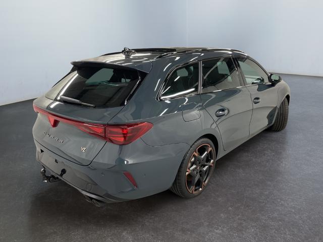 Cupra Leon Sportstourer VZ 2.0 TSI 333PS/245kW 4x4 DSG7 2026 | +AHK +PANO +NAVI +Matrix +Immersive +5J Erw. Garantie 