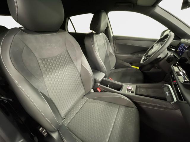T-Roc R-Line 1.5 eTSI 150PS/110kW DSG7 2026 *Neues Modell* | +19" ALU +360 +BlackStyle +HuD +NAVI +IQ.Licht-Matrix 