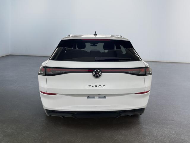Volkswagen T-Roc R-Line 1.5 eTSI 150PS/110kW DSG7 2026 *Neues Modell* | +AHK +BlackStyle +19" ALU +IQ.Licht-Matrix +NAVI 