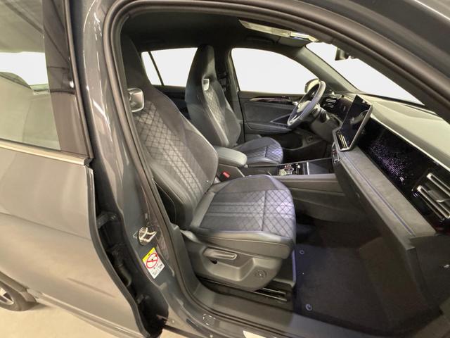Volkswagen Tiguan R-Line 1.5 eTSI 150PS/110kW DSG7 2026 +AHK +HuD +15"Infotainment 