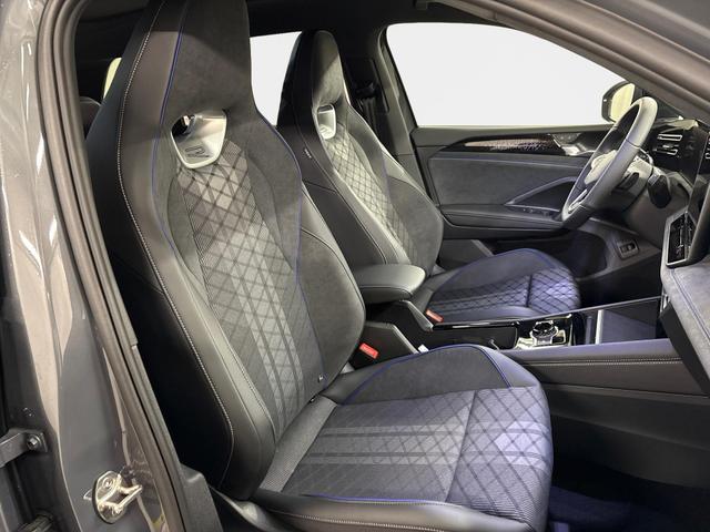 Volkswagen Tiguan R-Line 1.5 eTSI 150PS/110kW DSG7 2026 +AHK & PANO 