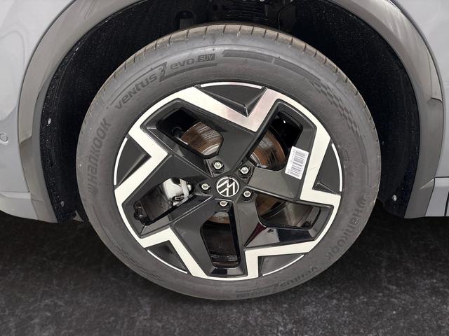 Volkswagen Tiguan R-Line 1.5 eTSI 150PS/110kW DSG7 2026 +AHK & PANO 