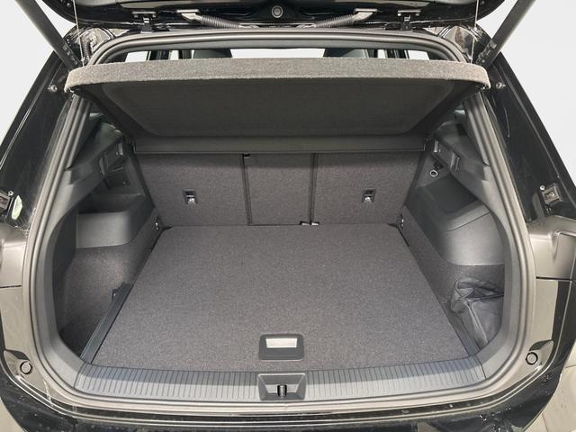 Volkswagen Tiguan R-Line 1.5 eTSI 150PS/110kW DSG7 2026 +AHK +HuD +15"Infotainment 