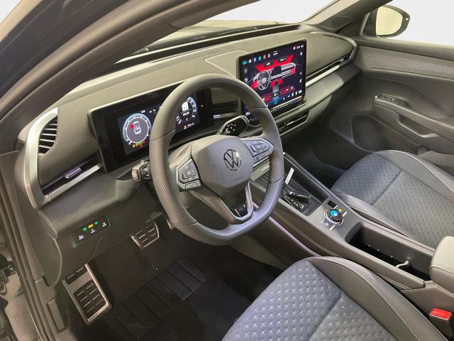 Volkswagen T-Roc R-Line 1.5 eTSI 150PS/110kW DSG7 2026 *Neues Modell* | +AHK +BlackStyle +19" ALU +IQ.Licht-Matrix 
