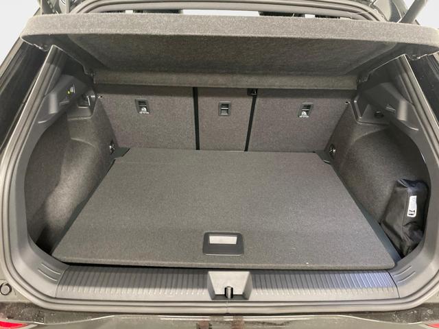 Volkswagen T-Roc R-Line 1.5 eTSI 150PS/110kW DSG7 2026 *Neues Modell* | +AHK +BlackStyle +19" ALU +IQ.Licht-Matrix 