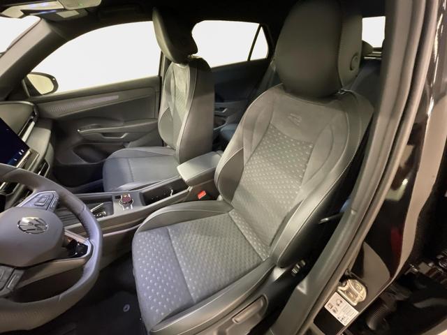 Volkswagen T-Roc R-Line 1.5 eTSI 150PS/110kW DSG7 2026 *Neues Modell* | +AHK +BlackStyle +19" ALU +IQ.Licht-Matrix 