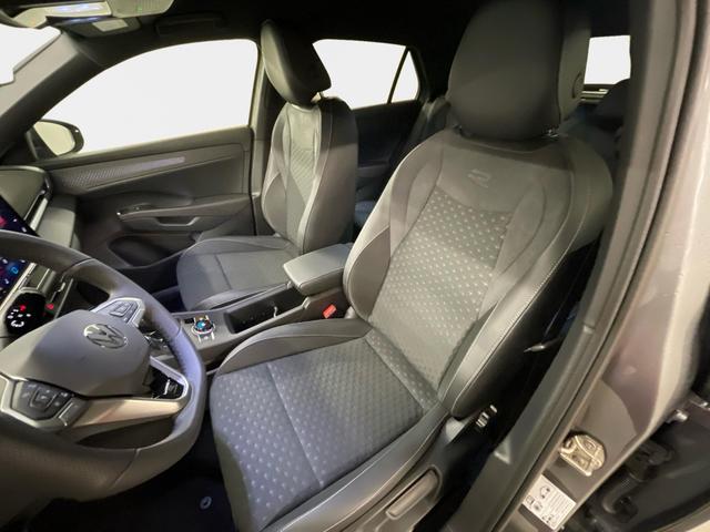 T-Roc R-Line 1.5 eTSI 150PS/110kW DSG7 2026 *Neues Modell* | +AHK+18"ALU+PARK ASSIST PLUS 