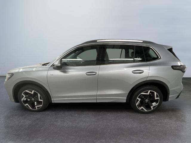 Volkswagen Tiguan R-Line 1.5 eTSI 150PS/110kW DSG7 2026 +AHK +HuD +15" Infotainment 