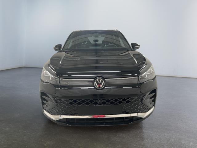 Volkswagen Tiguan - R-Line 1.5 eTSI 150PS/110kW DSG7 2026 +AHK & PANO
