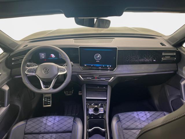Volkswagen Tiguan R-Line 1.5 eTSI 150PS/110kW DSG7 2026 +AHK & PANO 