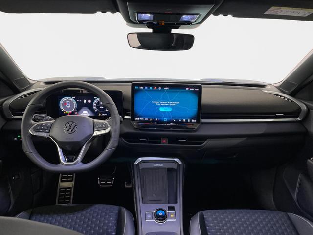 T-Roc R-Line 1.5 eTSI 150PS/110kW DSG7 2026 *Neues Modell* +AHK+PARK ASSIST PLUS+18"ALU 