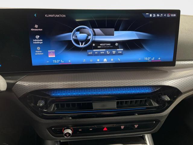 3er Touring 330i xDrive M Sport 245PS/180kW Steptronic 2026 | +18" ALU +Pano +HiFi-SoundSystem +ACC +Get&ouml;nte Scheiben 