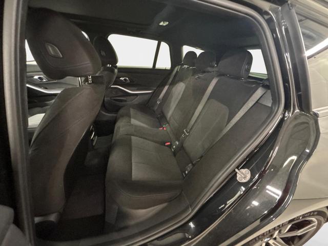3er Touring 330i xDrive M Sport 245PS/180kW Steptronic 2026 | +18" ALU +Pano +HiFi-SoundSystem +ACC +Get&ouml;nte Scheiben 