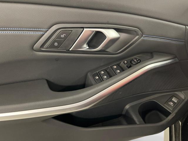 BMW 3er Touring 330i xDrive M Sport 245PS/180kW Steptronic 2026 | +18" ALU +Pano +HiFi-SoundSystem +ACC +Get&ouml;nte Scheiben 