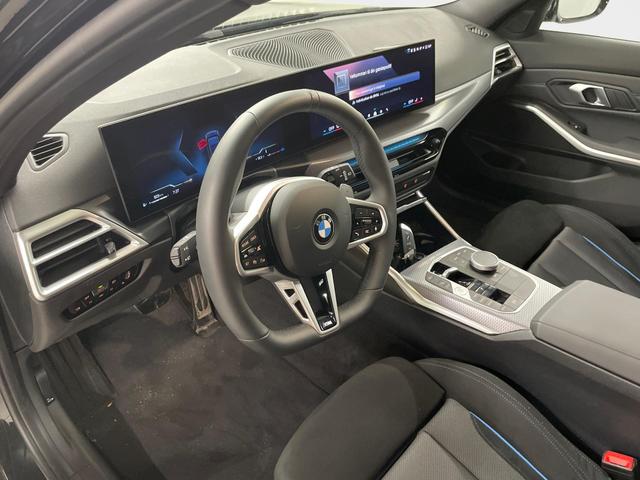 BMW 3er Touring 330i xDrive M Sport 245PS/180kW Steptronic 2026 | +18" ALU +Pano +HiFi-SoundSystem +ACC +Get&ouml;nte Scheiben 