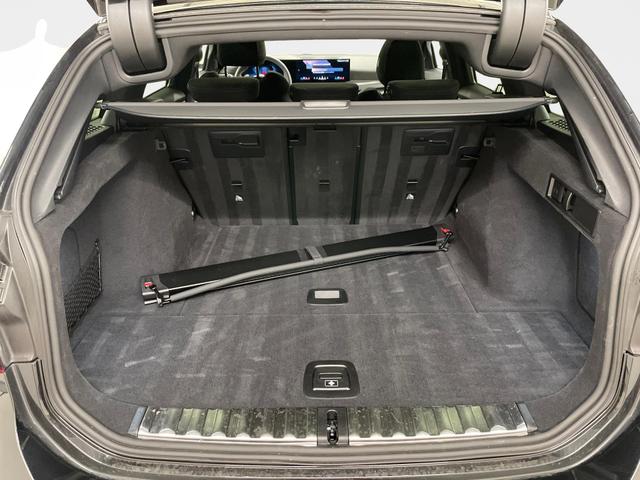 BMW 3er Touring 330i xDrive M Sport 245PS/180kW Steptronic 2026 | +18" ALU +Pano +HiFi-SoundSystem +ACC +Get&ouml;nte Scheiben 