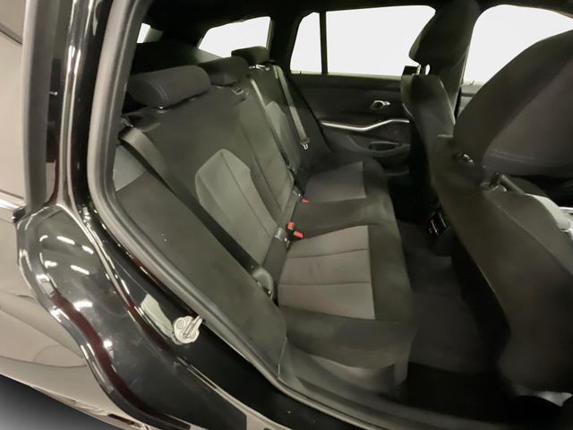 BMW 3er Touring 330i xDrive M Sport 245PS/180kW Steptronic 2026 | +18" ALU +Pano +HiFi-SoundSystem +ACC +Get&ouml;nte Scheiben 