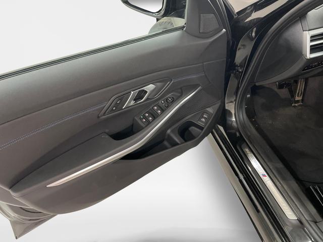 BMW 3er Touring 330i xDrive M Sport 245PS/180kW Steptronic 2026 | +18" ALU +Pano +HiFi-SoundSystem +ACC +Get&ouml;nte Scheiben 