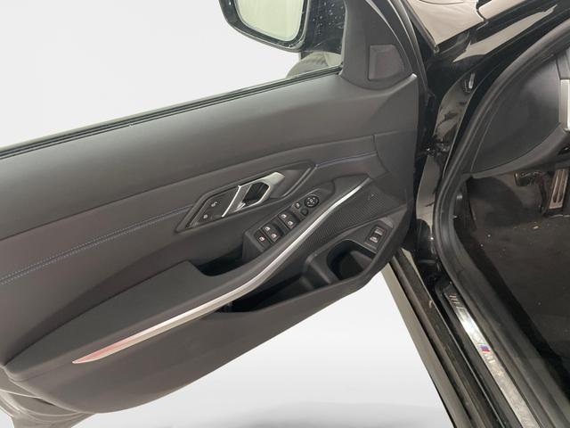BMW 3er Touring 330i xDrive M Sport 245PS/180kW Steptronic 2026 | +18" ALU +Pano +HiFi-SoundSystem +ACC +Get&ouml;nte Scheiben 