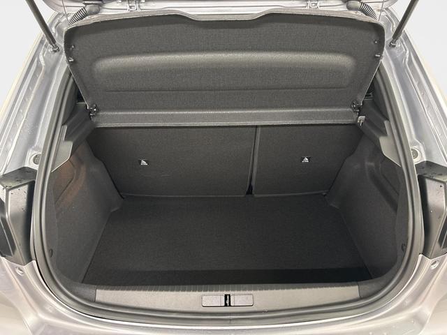 Peugeot e-208 54kWh 156PS/115kW GT Pack 2026, 421km WLTP | +17" ALU +Glasdach +RFK +Adaptiver Tempomat +P.Sensor V+H +EL. Fahrersitz +Massage +Apple CarPlay +W&auml;rmepumpe 