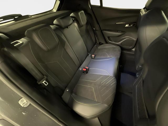 Peugeot e-2008 54kWh 156PS/115kW GT 2026, 401km WLTP | +17" ALU +360-Grad&RFK +W&auml;rmepumpe +Adaptiver Tempomat +Apple CarPlay +SHZ +FULL-LED-Scheinwerfer +Get&ouml;nte Scheiben 