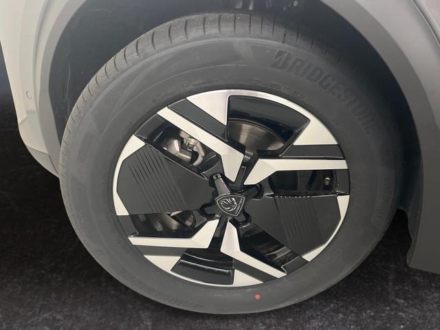 Peugeot e-2008 54kWh 156PS/115kW GT 2026, 401km WLTP | +17" ALU +360-Grad&RFK +W&auml;rmepumpe +Adaptiver Tempomat +Apple CarPlay +SHZ +FULL-LED-Scheinwerfer +Get&ouml;nte Scheiben 
