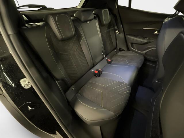 Peugeot e-2008 54kWh 156PS/115kW GT 2026, 401km WLTP | +17" ALU +360-Grad&RFK +W&auml;rmepumpe +Adaptiver Tempomat +Apple CarPlay +SHZ +FULL-LED-Scheinwerfer +Get&ouml;nte Scheiben 