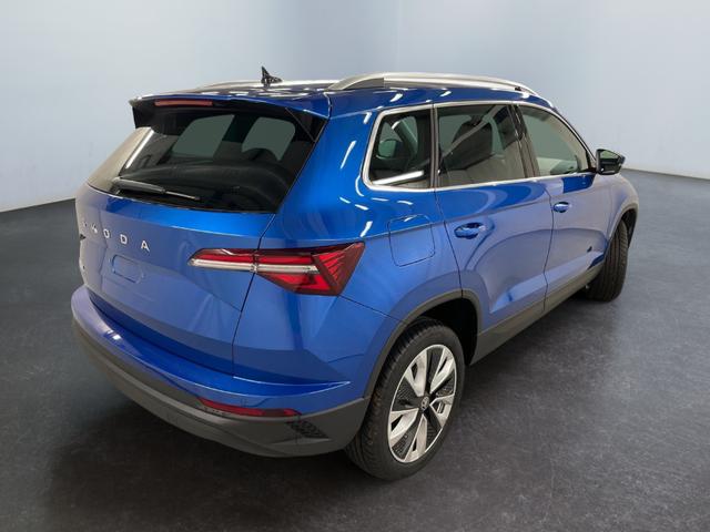 Skoda Karoq Selection 1.5 TSI 150PS/110kW DSG 2026 | +TravelAssist +RFK & Parksensoren +Var. Gep&auml;ckraumboden 