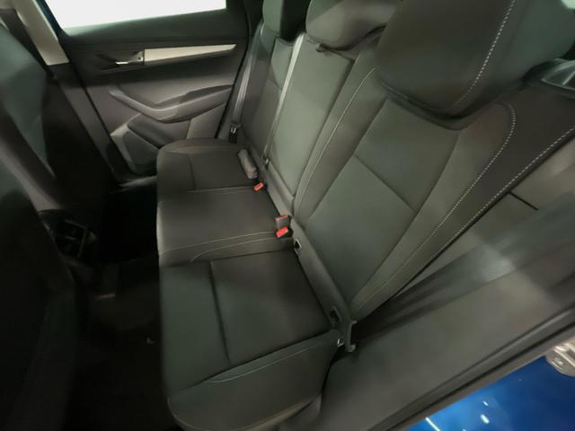 Skoda Karoq Selection 1.5 TSI 150PS/110kW DSG 2026 | +TravelAssist +RFK & Parksensoren +Var. Gep&auml;ckraumboden 